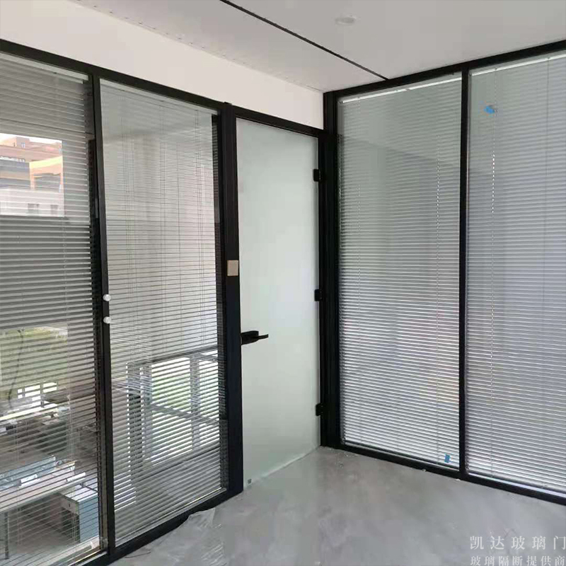 將玻璃隔斷用于衛(wèi)生間合適嗎？